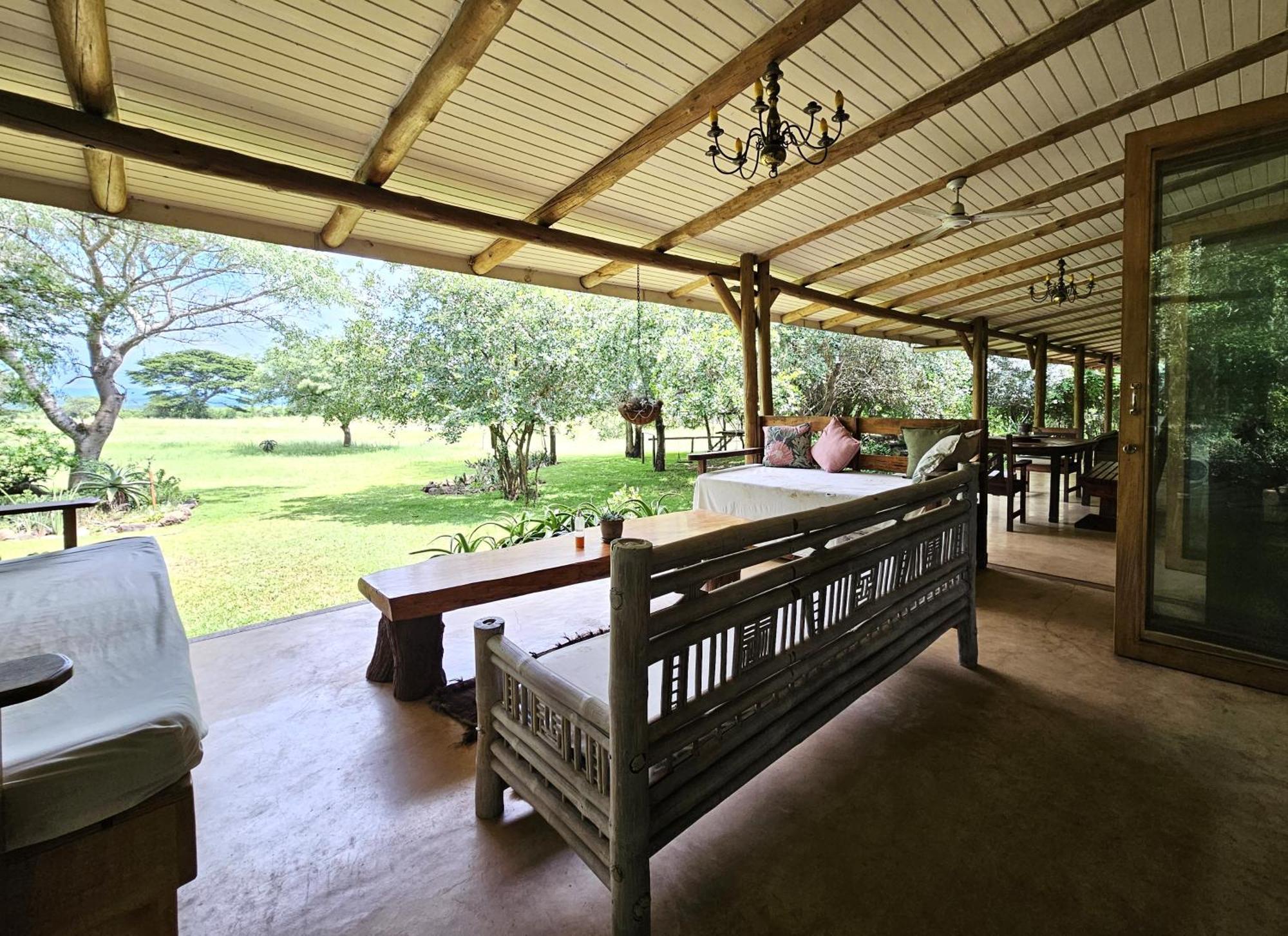 Tchagra House Villa Хлухлуве Екстериор снимка